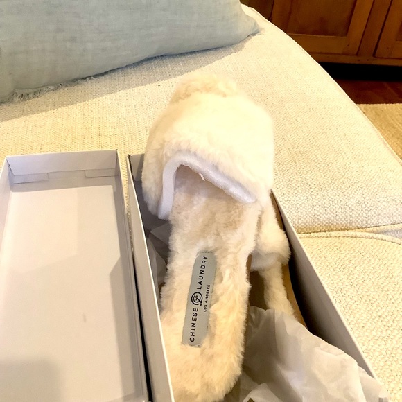 Chinese Laundry Scuffs NWT - Picture 6 of 7